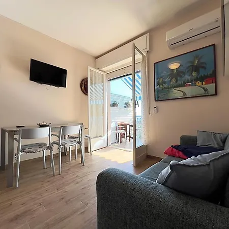 Sogno Di Riviera Apartment